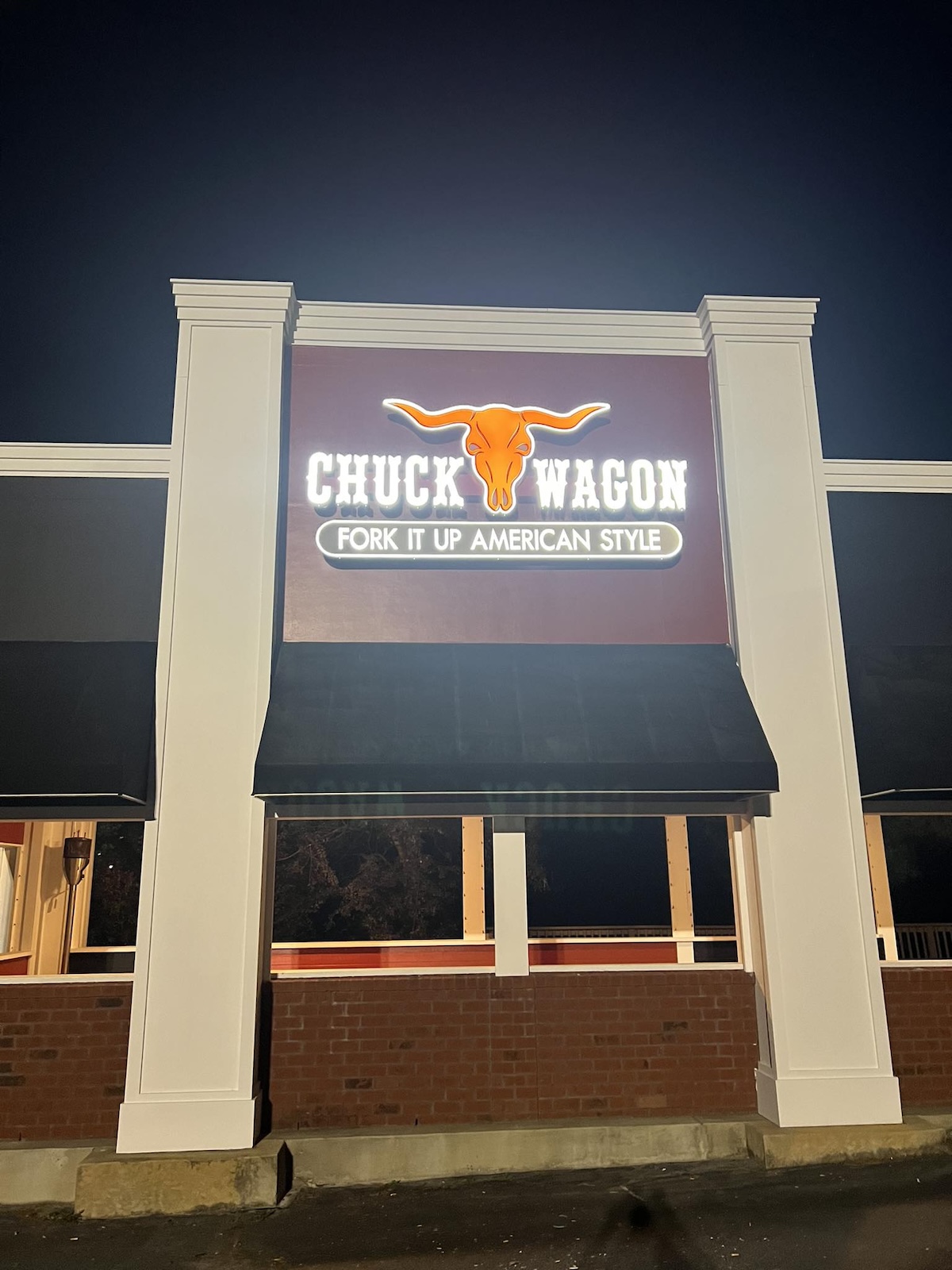 Discovering the Chuck Wagon Experience at Myrtle Beach: Captivating Photos & Tips